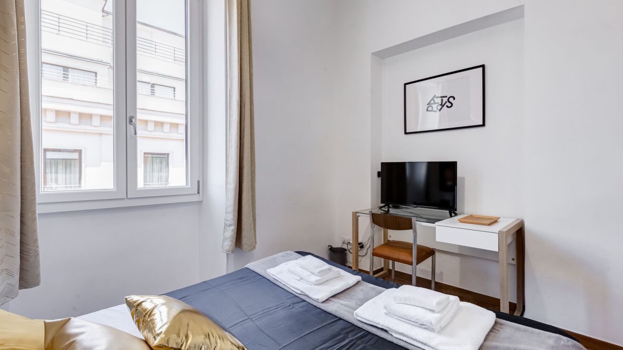 Photo of Bedroom in Rome City Centre