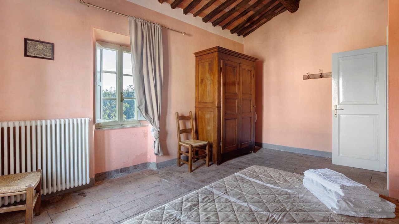Photo of Bedroom in Massarosa