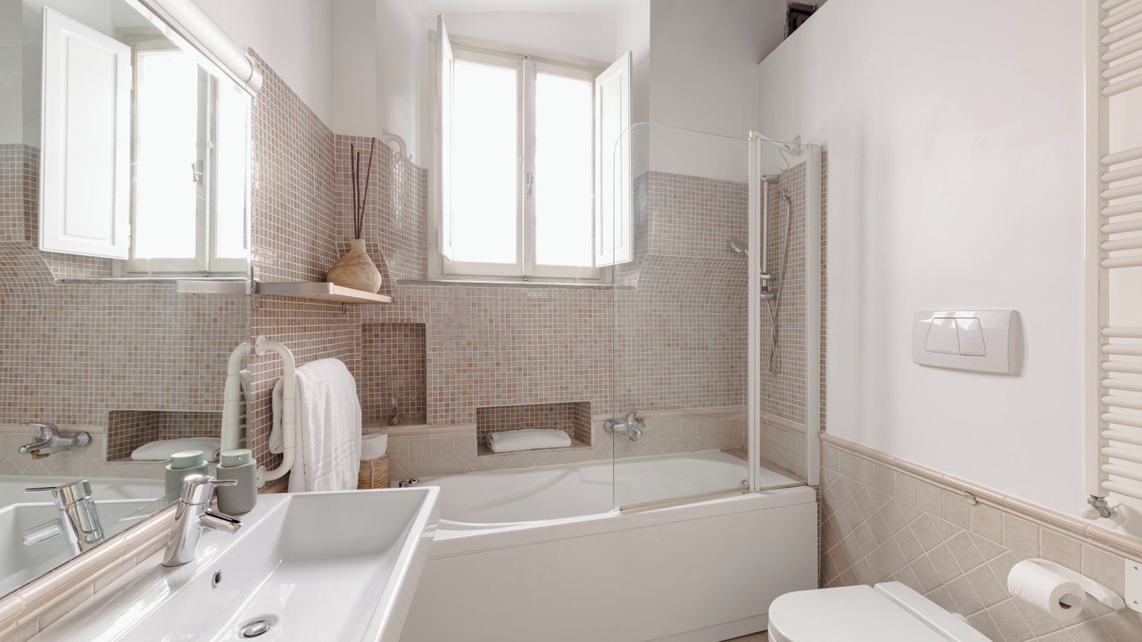 Photo of Bathroom in Rione VII Regola