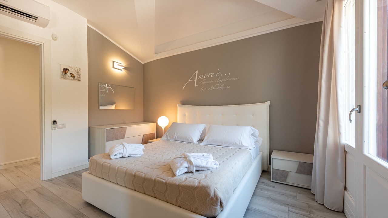 Photo of Bedroom in Campofelice di Roccella