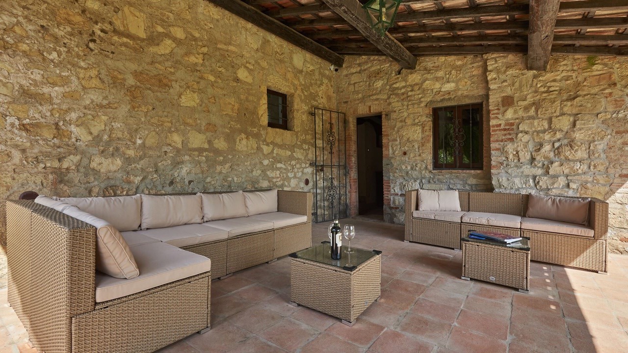 Photo of Patio Balcony in Castellina in Chianti