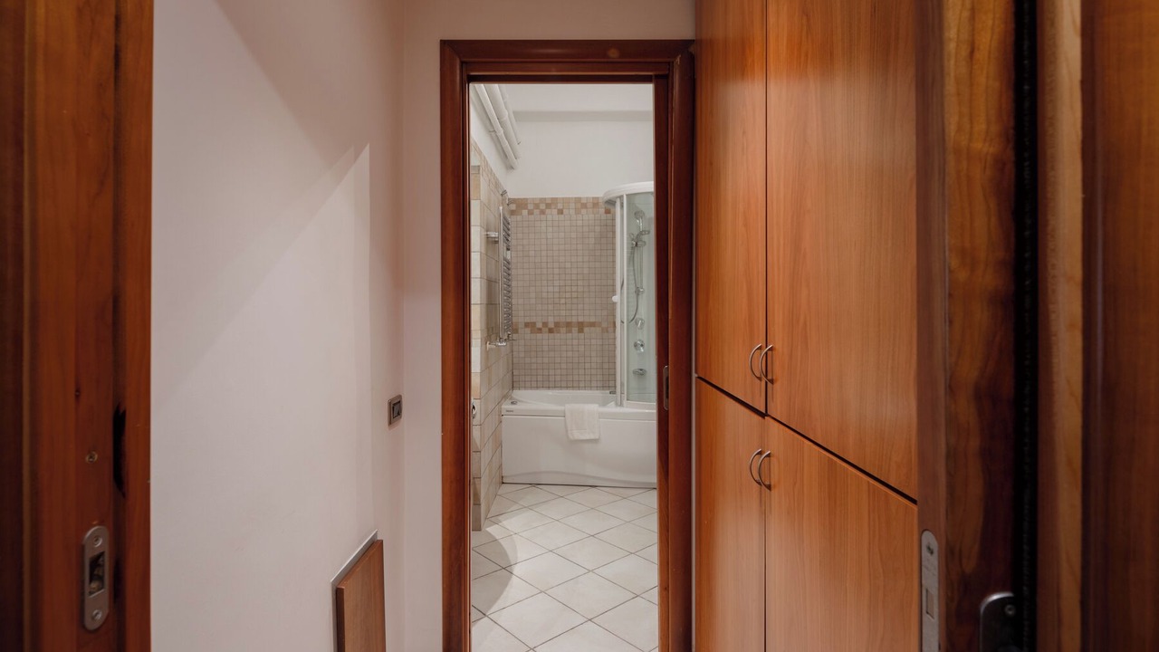 Photo of Bathroom in Universita