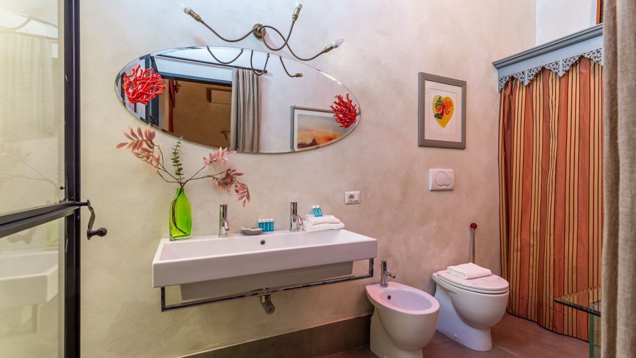 Photo of Bathroom in Rione VII Regola