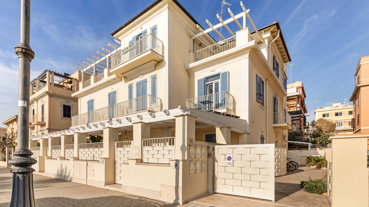 Photo of Outdoor in Quartiere XXXIII Lido di Ostia Ponente