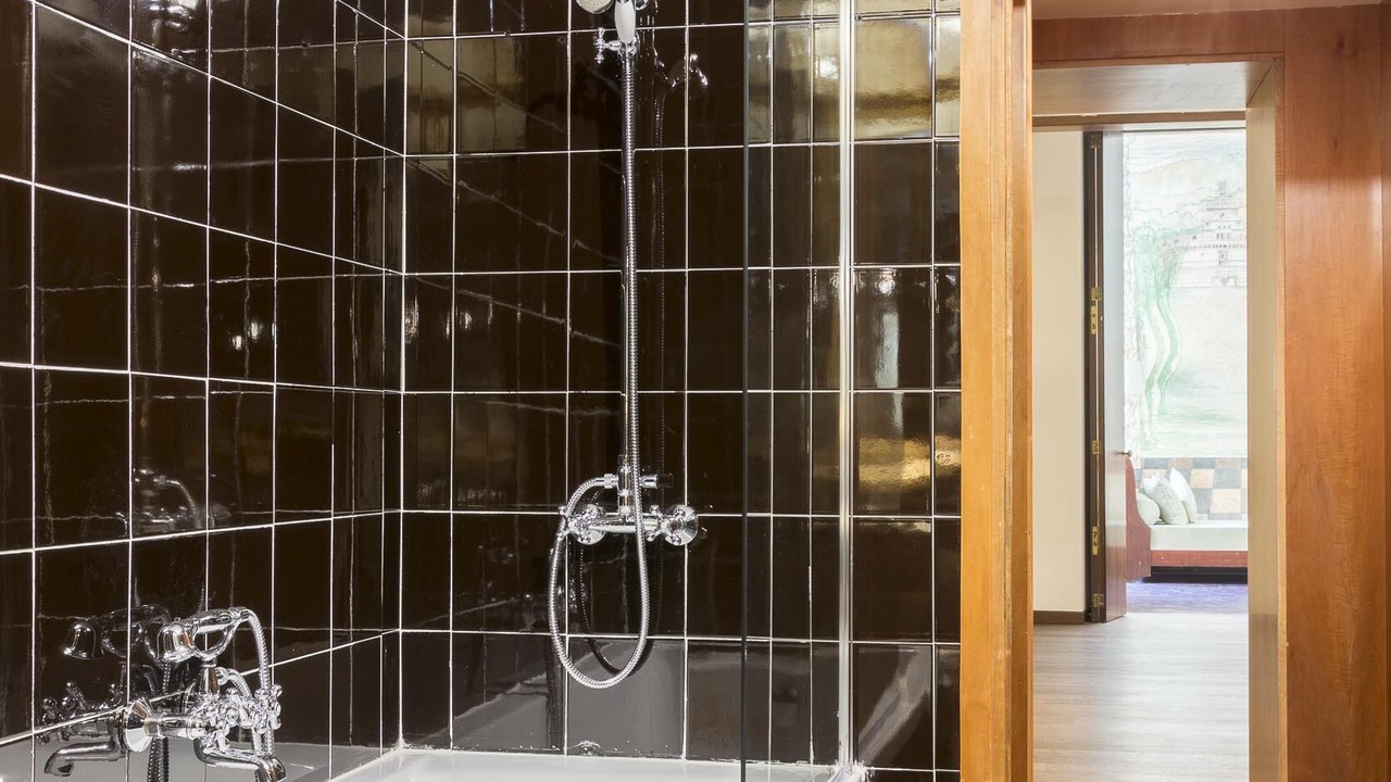 Photo of Bathroom in Navona