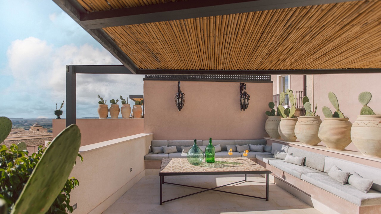 Photo of Patio Balcony in Noto Historic Centre