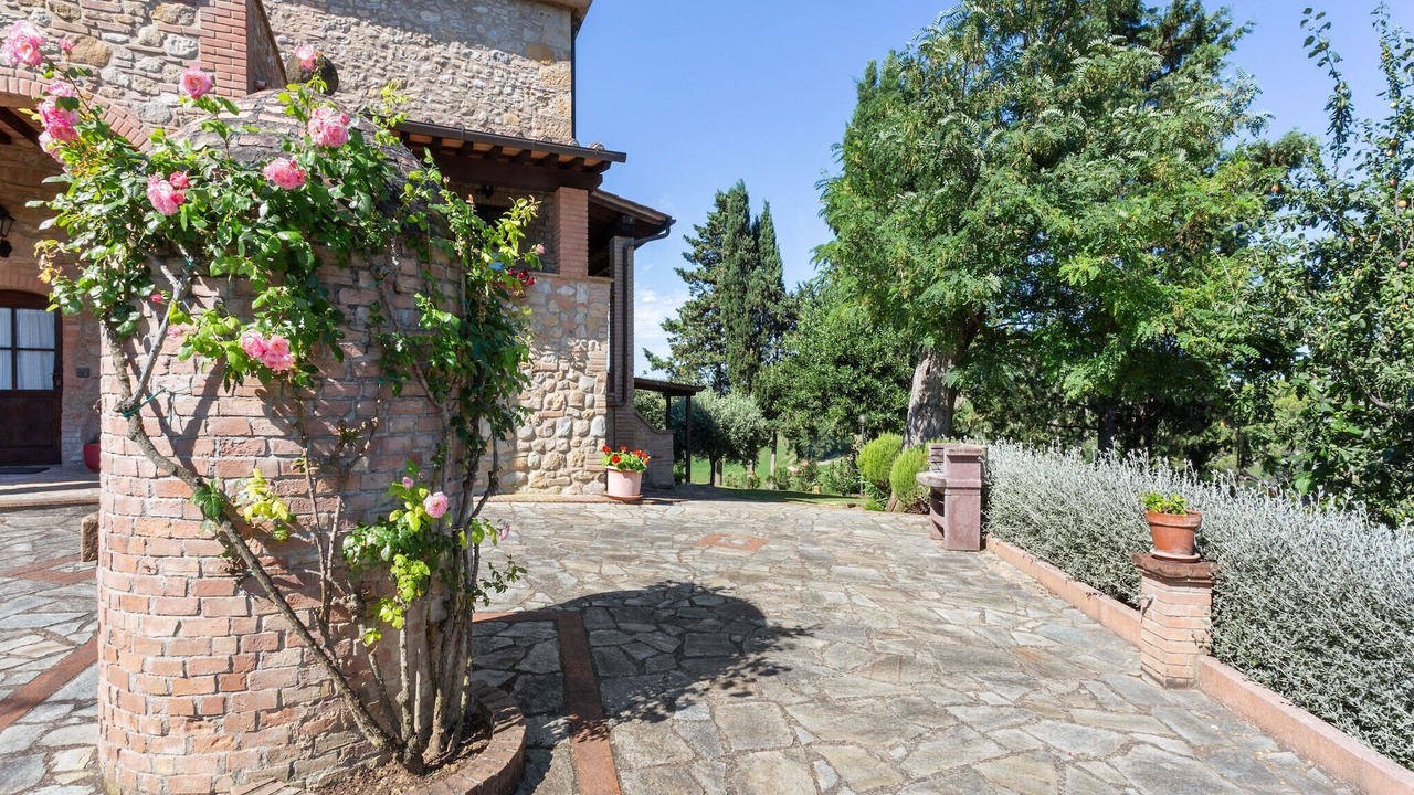Photo of Others in Volterra