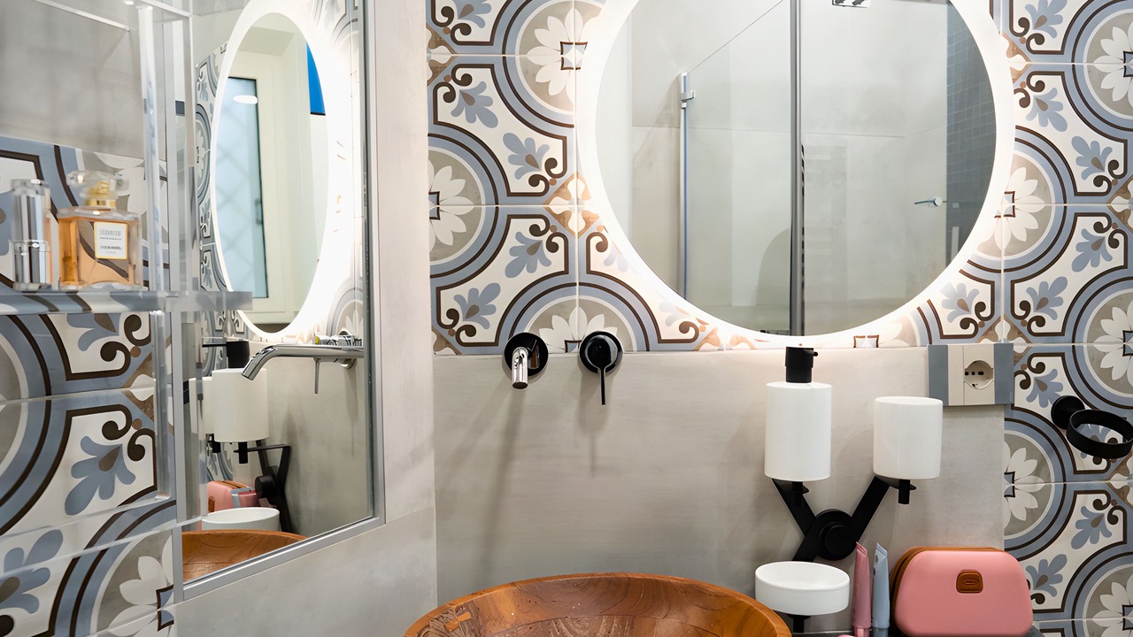 Photo of Bathroom in Rione VI Parione