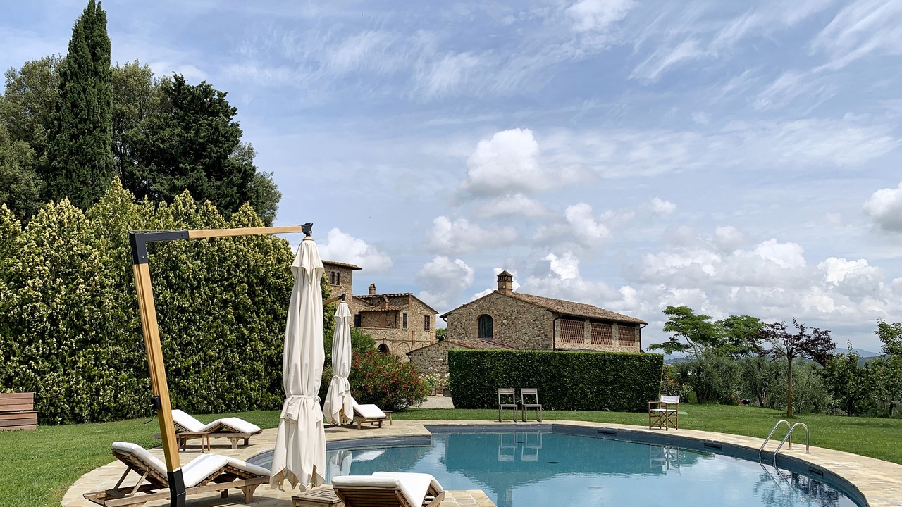Photo of Outdoor in Romita