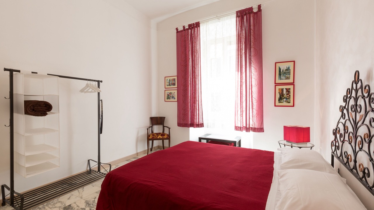 Photo of Bedroom in Esquilino