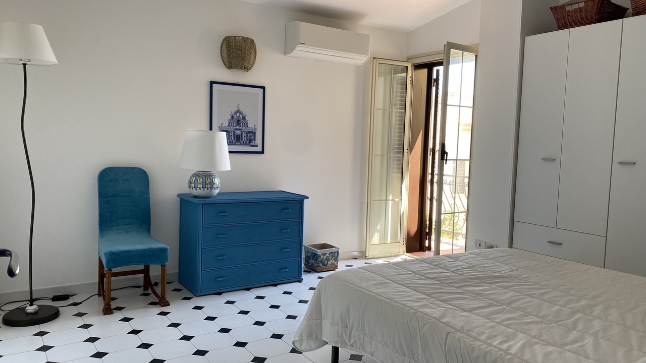 Photo of Bedroom in Avola