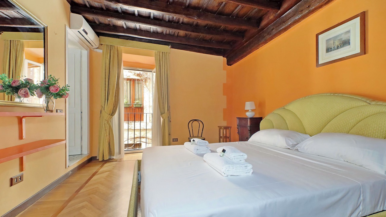 Photo of Bedroom in Navona