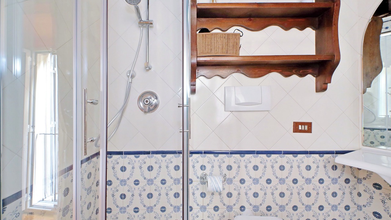 Photo of Bathroom in Navona