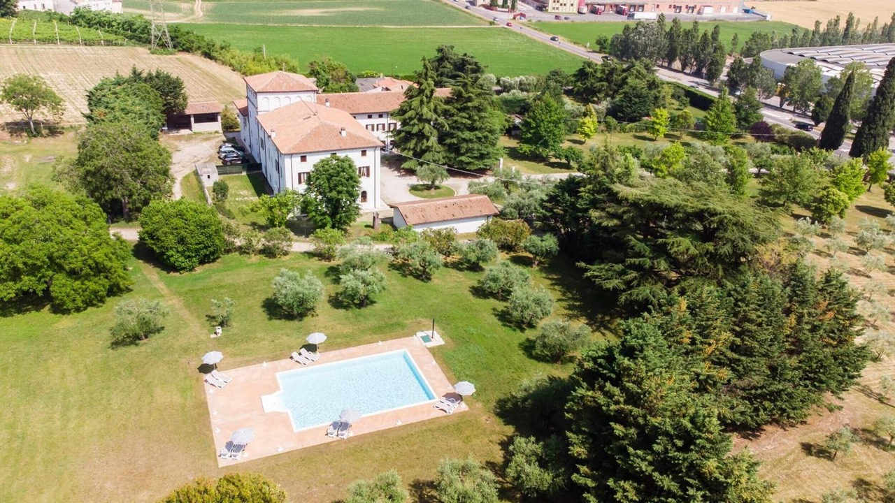 Photo of Outdoor in Montioni
