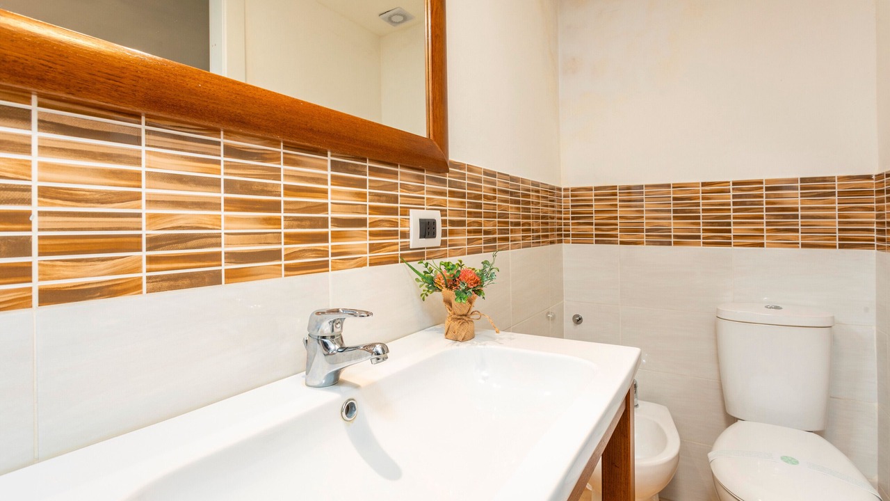 Photo of Bathroom in Catania City Centre