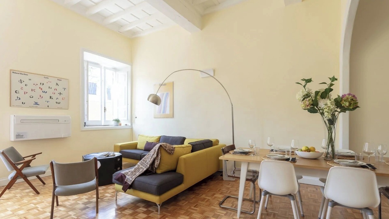 Photo of Livingroom in Rione VII Regola