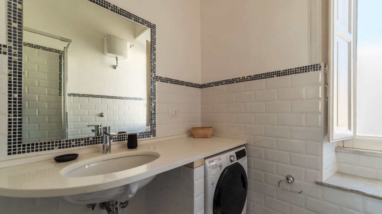 Photo of Bathroom in Marsala