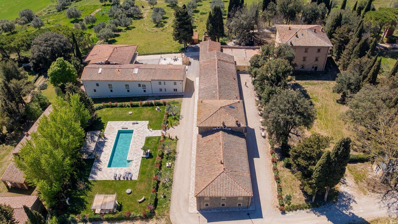 Photo of Others in Volterra