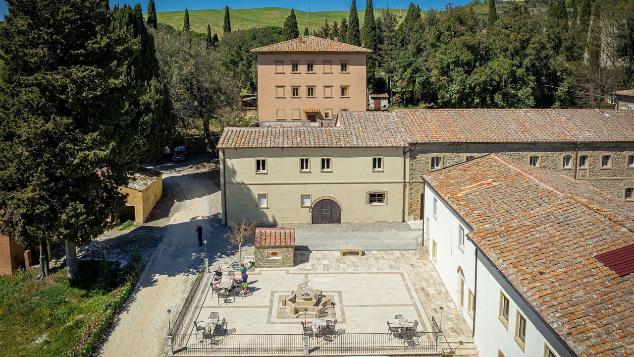Photo of Others in Volterra