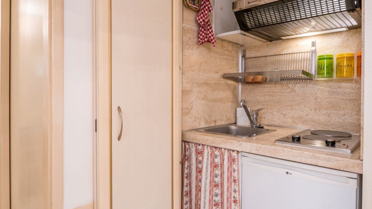 Photo of Kitchen in Rione IV Campo Marzio