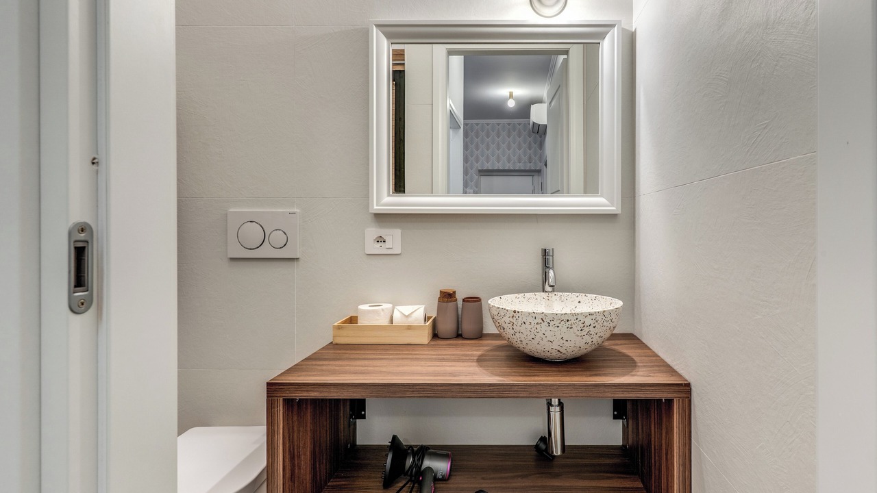 Photo of Bathroom in Esquilino