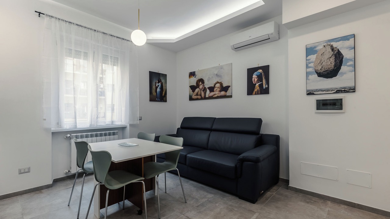 Photo of Livingroom in Quartiere XIII Aurelio