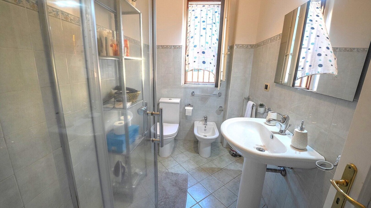 Photo of Bathroom in Old Town
