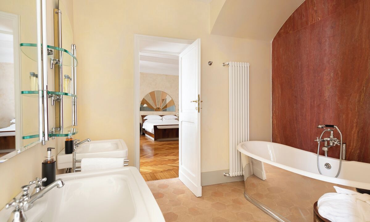 Photo of Bathroom in Navona