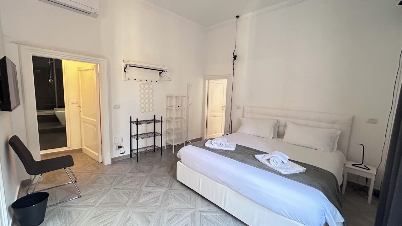 Photo of Bedroom in Rome City Centre