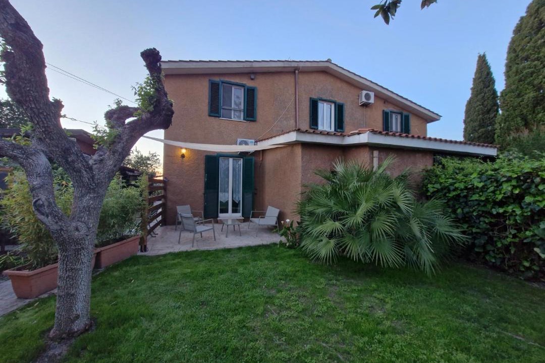 Photo of Others in Suburbio IX Aurelio