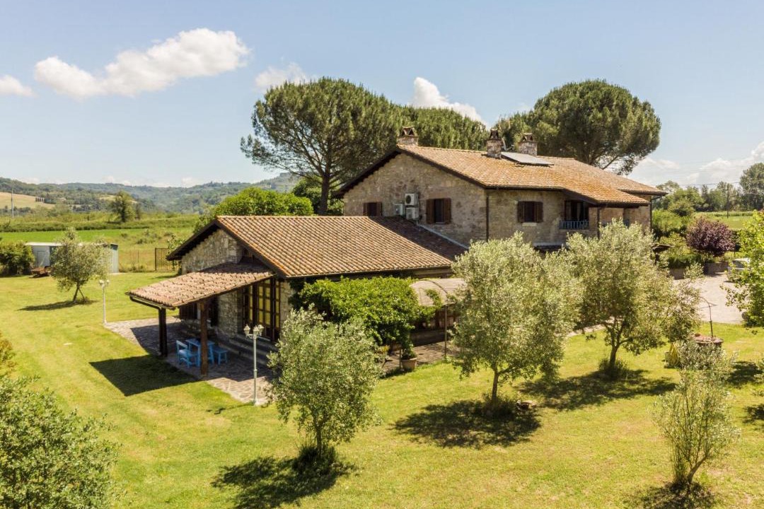 Photo of Others in Mugnano in Teverina