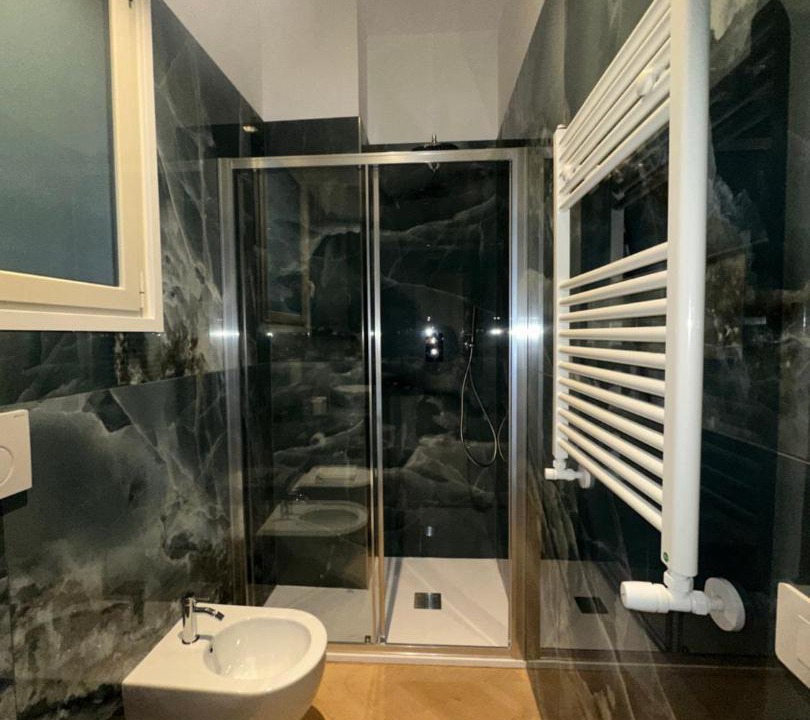 Photo of Bathroom in Rione VI Parione
