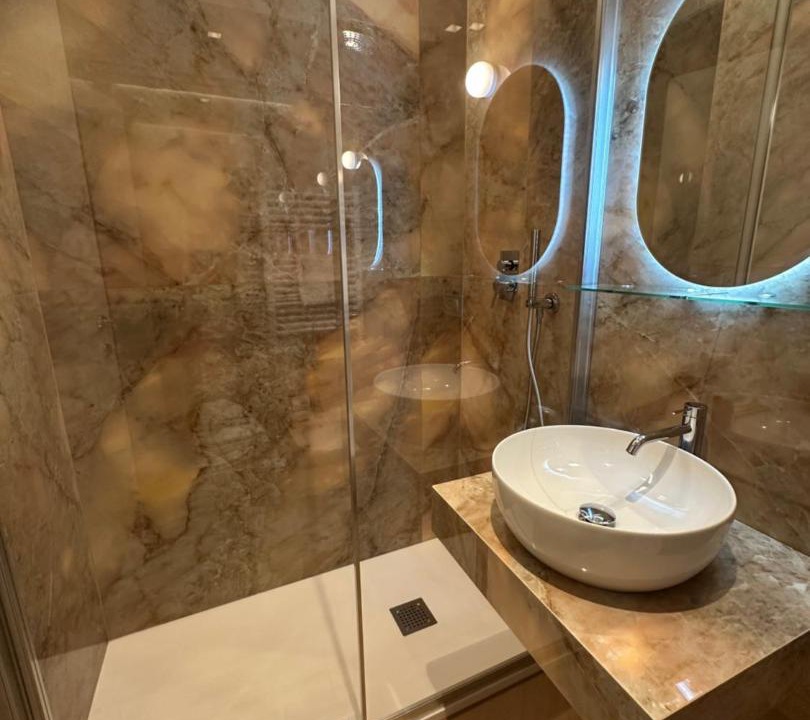 Photo of Bathroom in Rione VI Parione