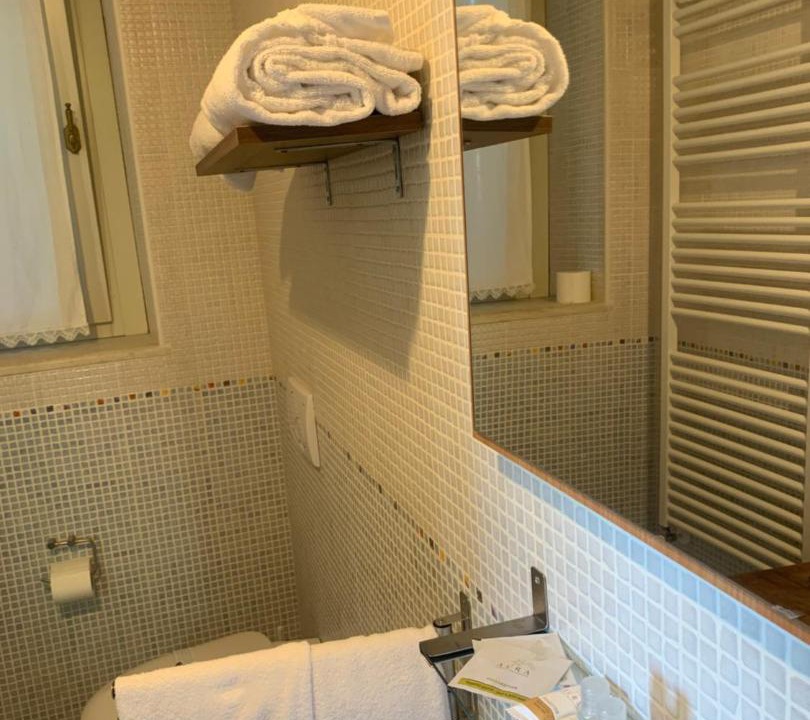 Photo of Bathroom in Fara Filiorum Petri