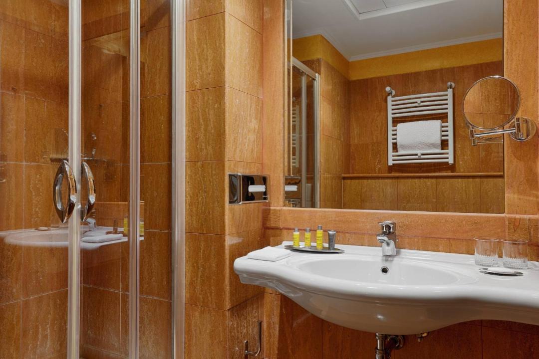 Photo of Bathroom in Zona XL Magliana Vecchia
