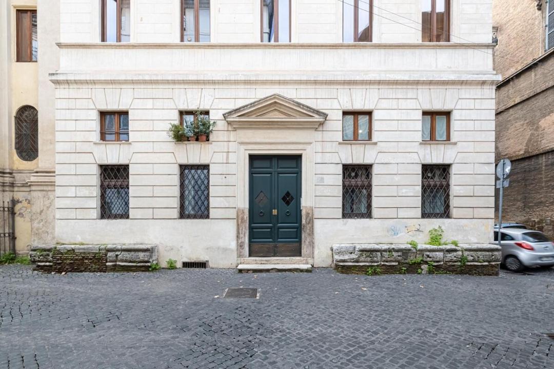 Photo of Others in Rione VII Regola