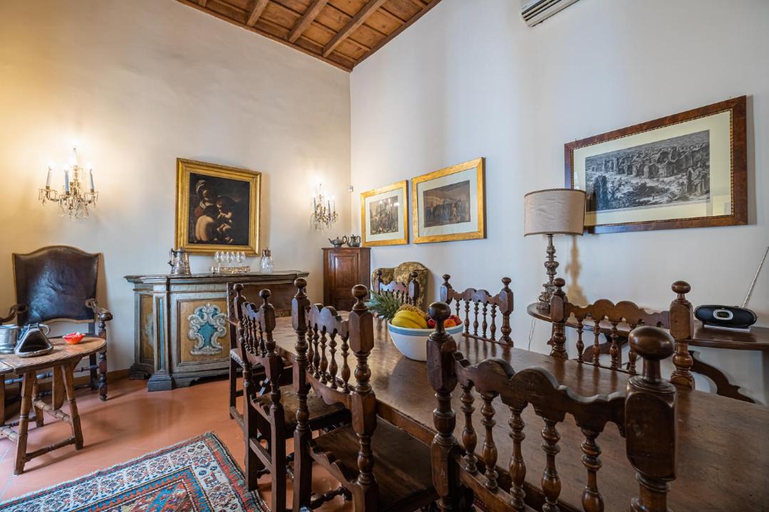 Photo of Livingroom in Rione VI Parione