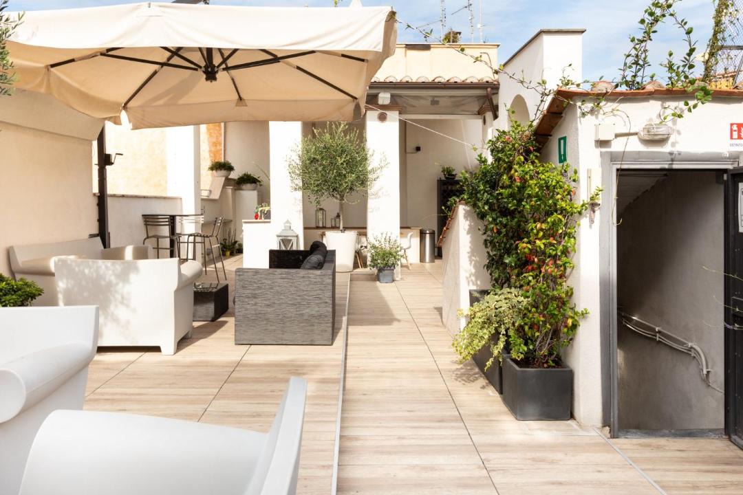Photo of Patio Balcony in Navona