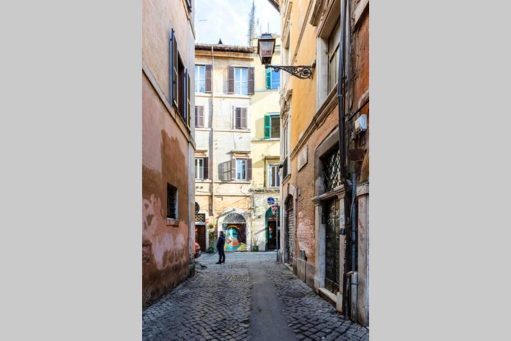 Photo of Others in Trastevere