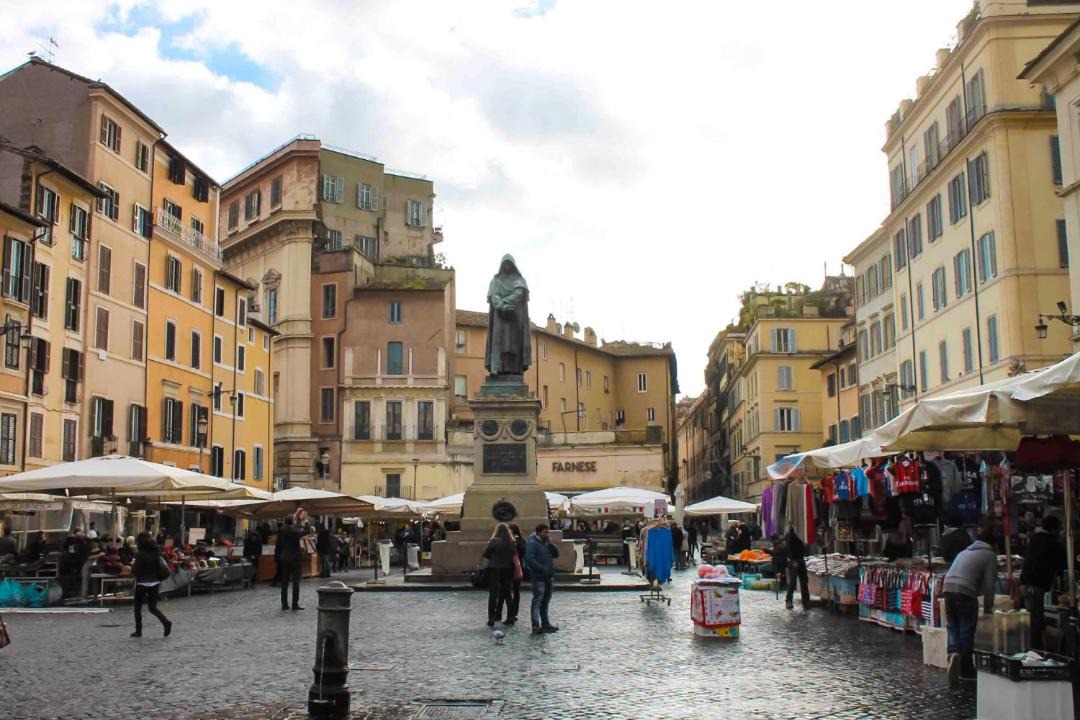 Photo of Others in Navona
