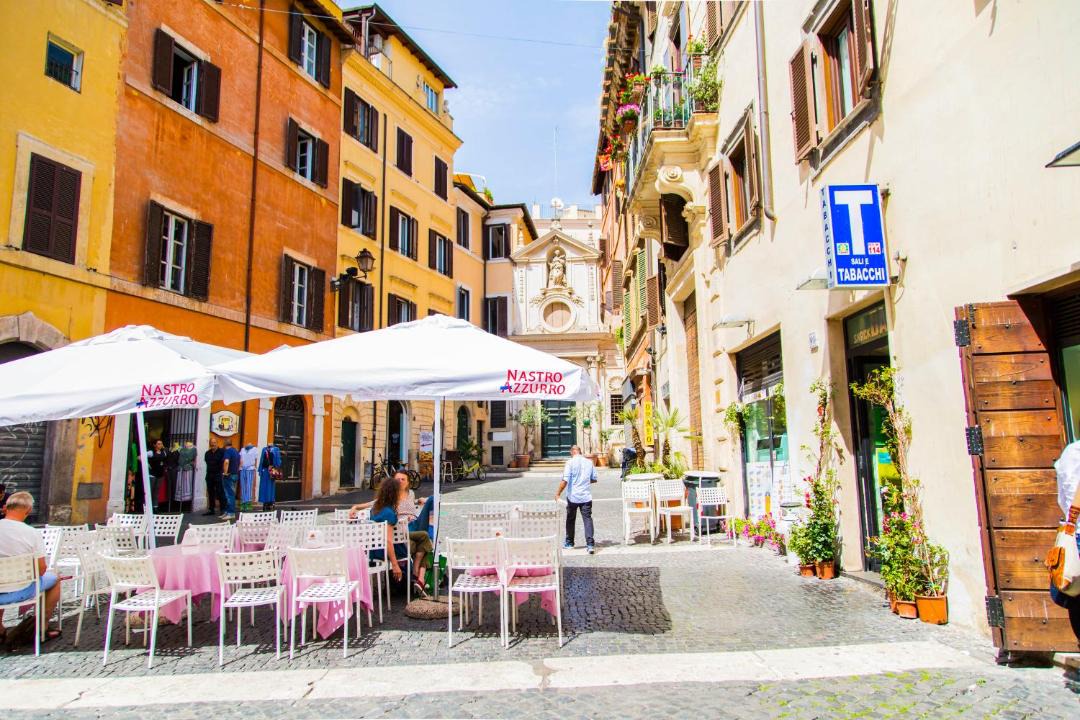 Photo of Others in Navona