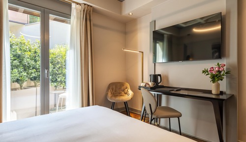 Classic Double Room