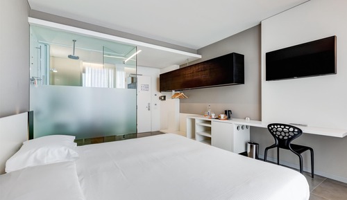 Superior Room, 1 King Bed