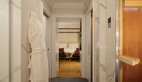 Deluxe Room (Private Spa)
