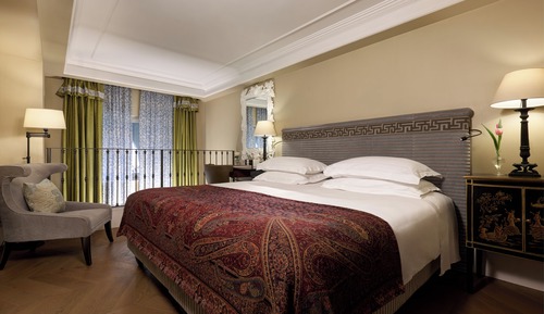 Superior Room (2 Floor)