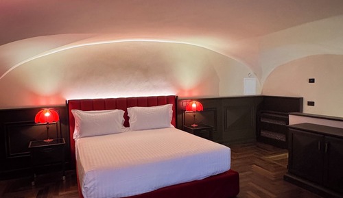 Luxury Apartment Gambirasi