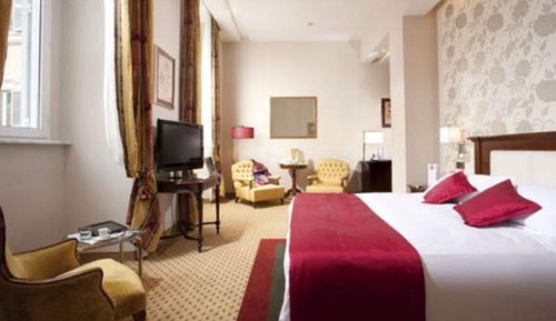 Deluxe Double or Twin Room, City View