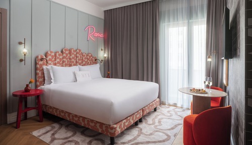 Room (Little Star)