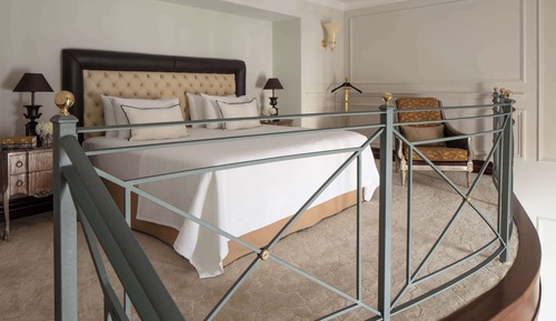 Suite (Duplex, Piazza View)