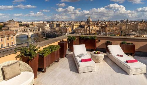Panoramic Suite with Spa Access
